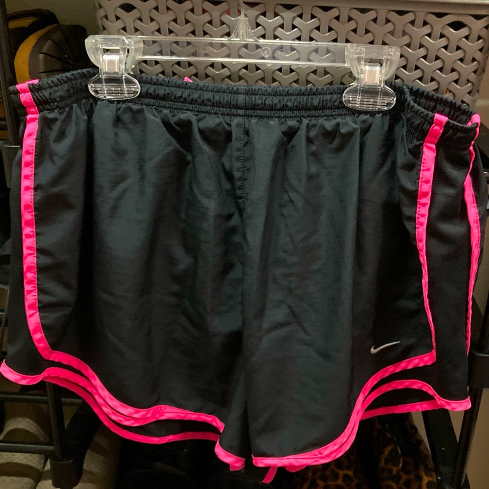 Women’s Nike Tempo Running Shorts
